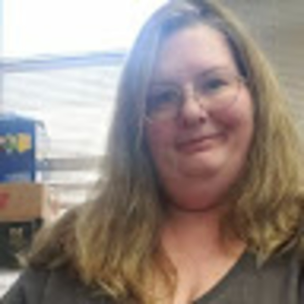 Meet your Posher, Renee